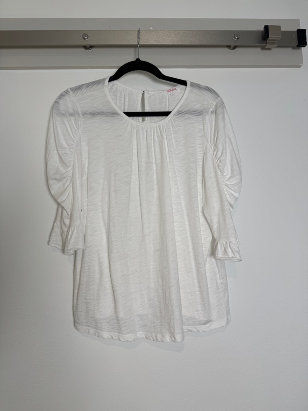 Goldie White Scoop Neck Women’s Blouse Size Small or Medium